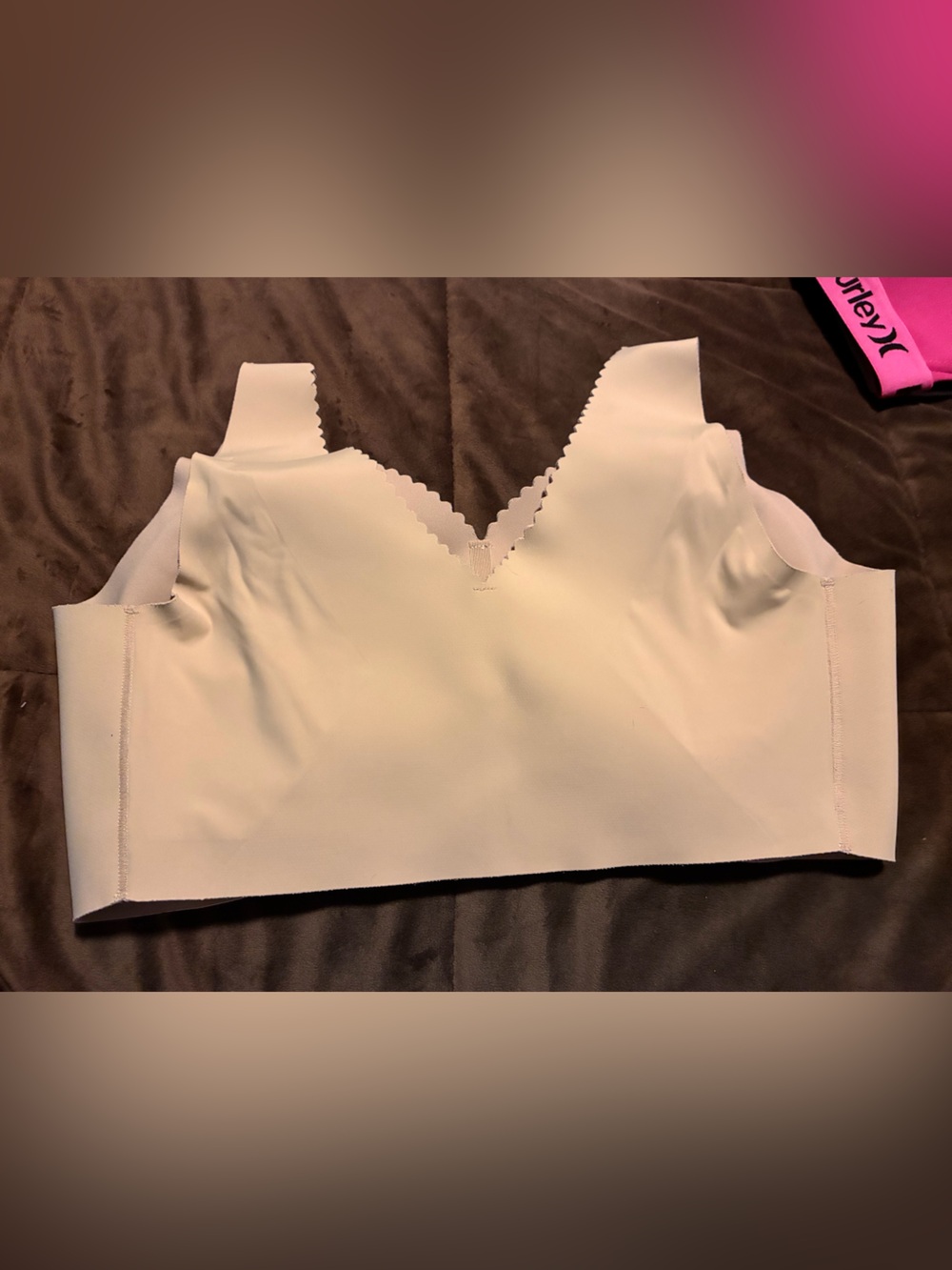 Seamless Nude Comfort Bra with Light Support, the Evelyn bra, neutral and comfy - Picture 2 of 4